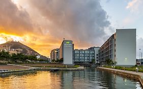 aha Harbour Bridge Hotel&Suites